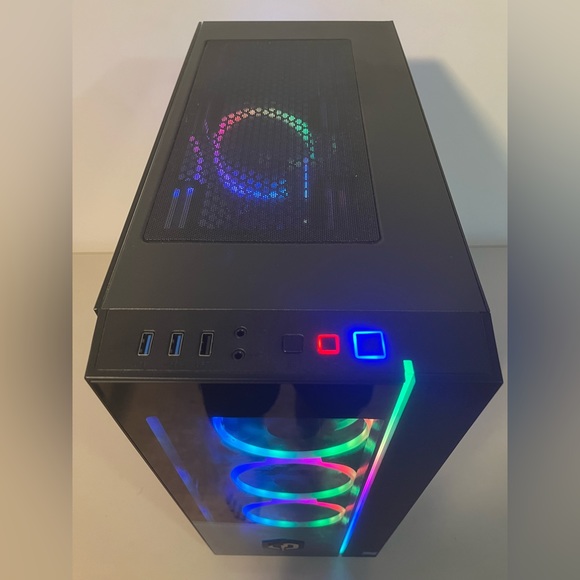 Cyber power gaming pc w/ keyboard and mouse - Picture 3 of 6